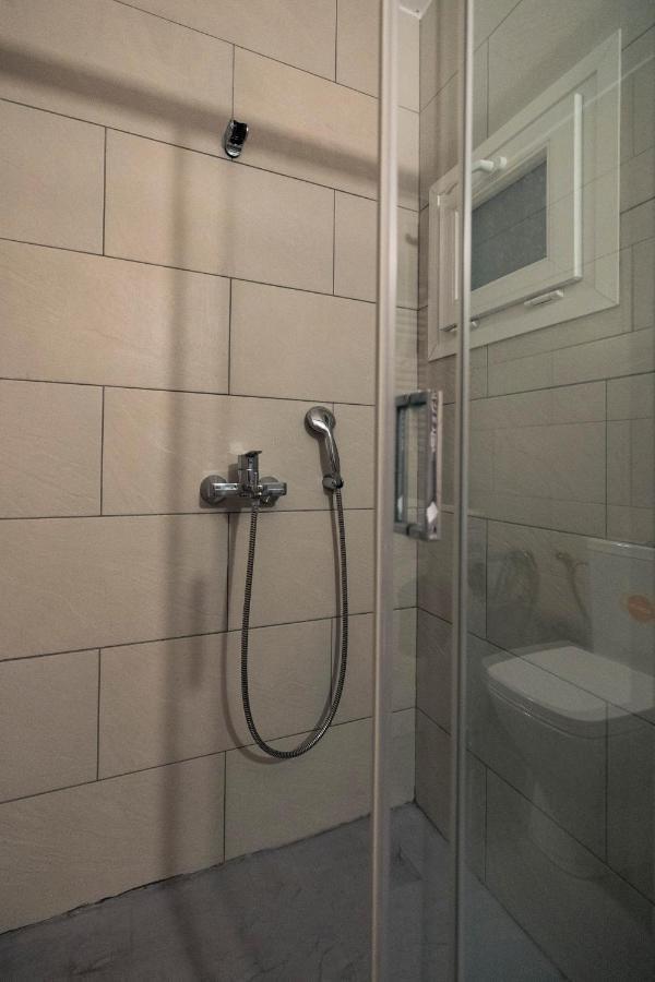 Delmare Mqueen Apartment Thessaloniki Exterior foto